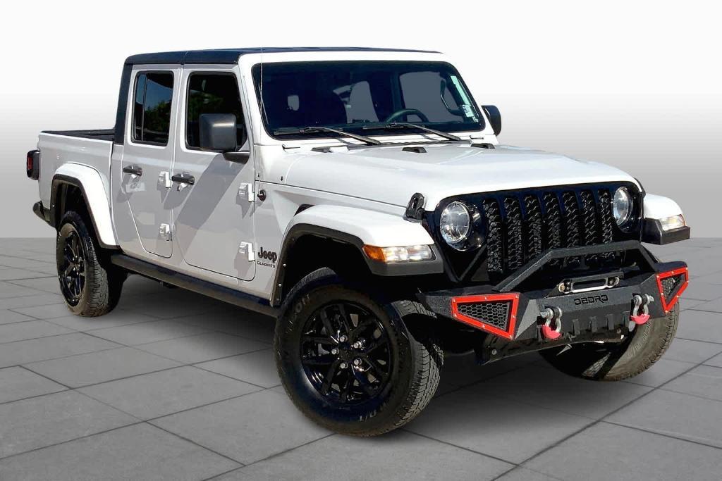 used 2022 Jeep Gladiator car, priced at $30,138