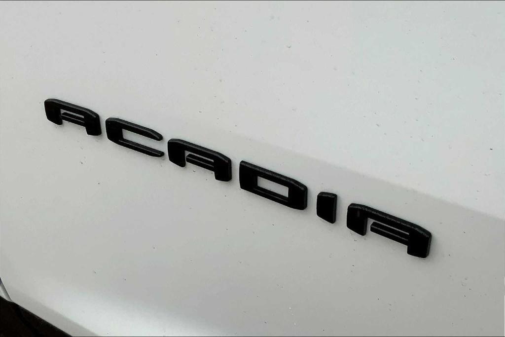 new 2025 GMC Acadia car, priced at $43,695