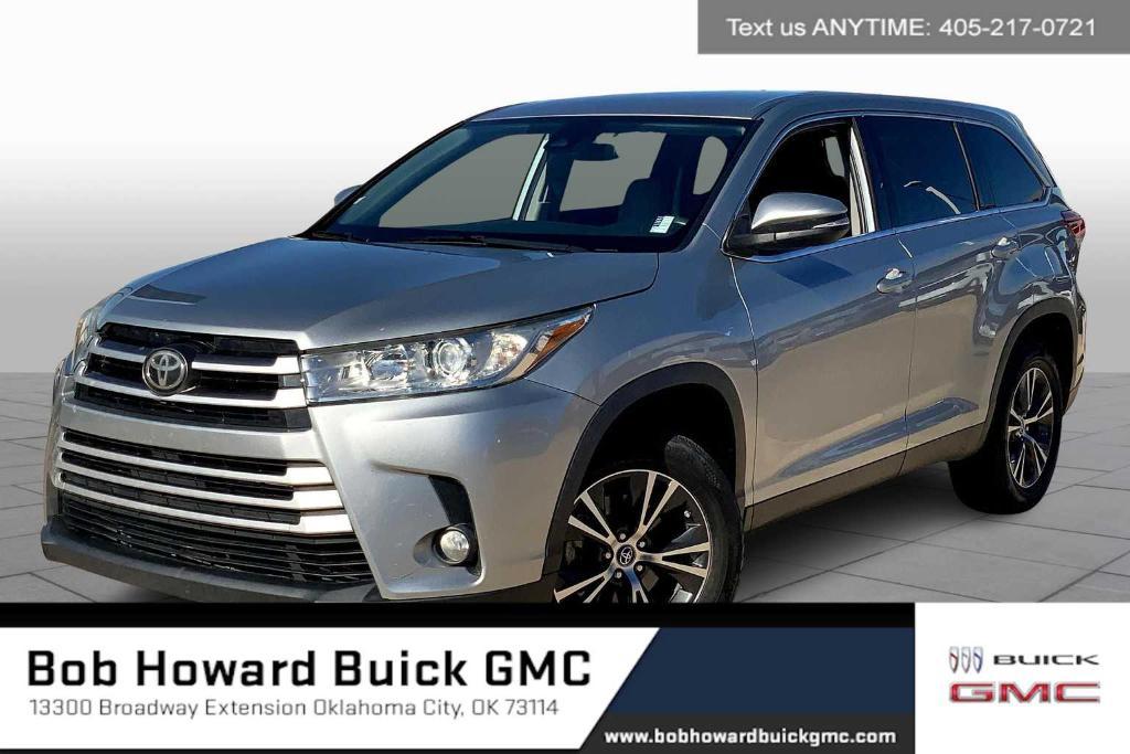 used 2019 Toyota Highlander car, priced at $20,653