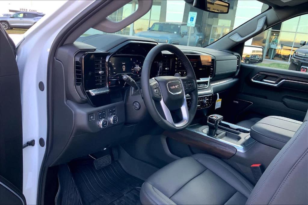 new 2025 GMC Sierra 1500 car, priced at $56,730