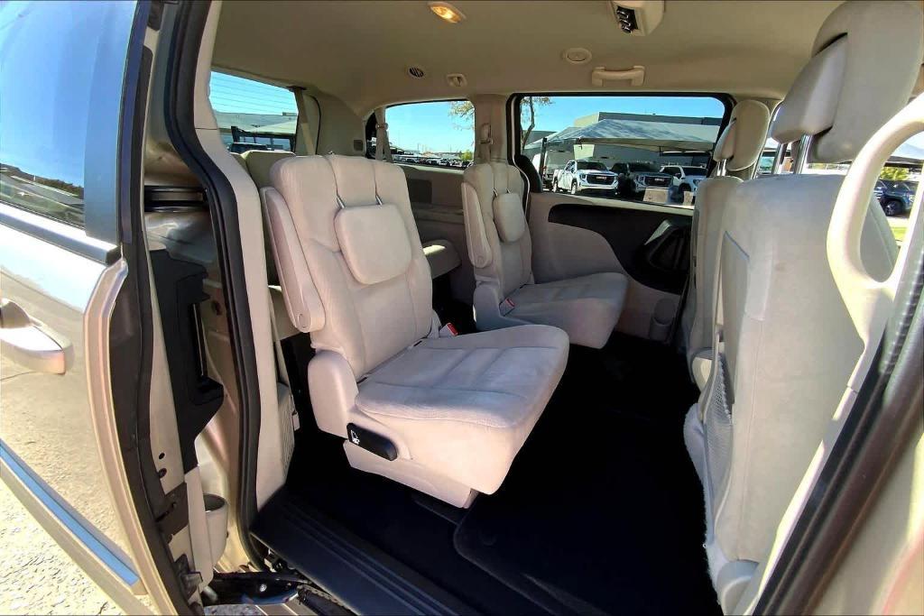 used 2015 Dodge Grand Caravan car, priced at $9,577