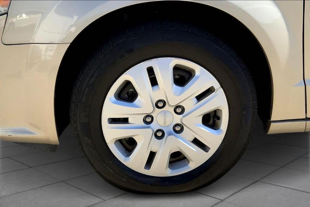 used 2015 Dodge Grand Caravan car, priced at $9,577