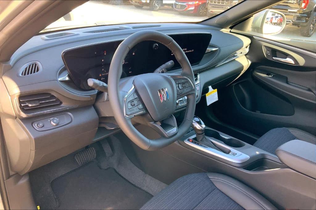 new 2025 Buick Envista car, priced at $25,880