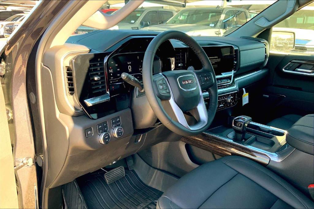 new 2025 GMC Sierra 1500 car, priced at $57,430