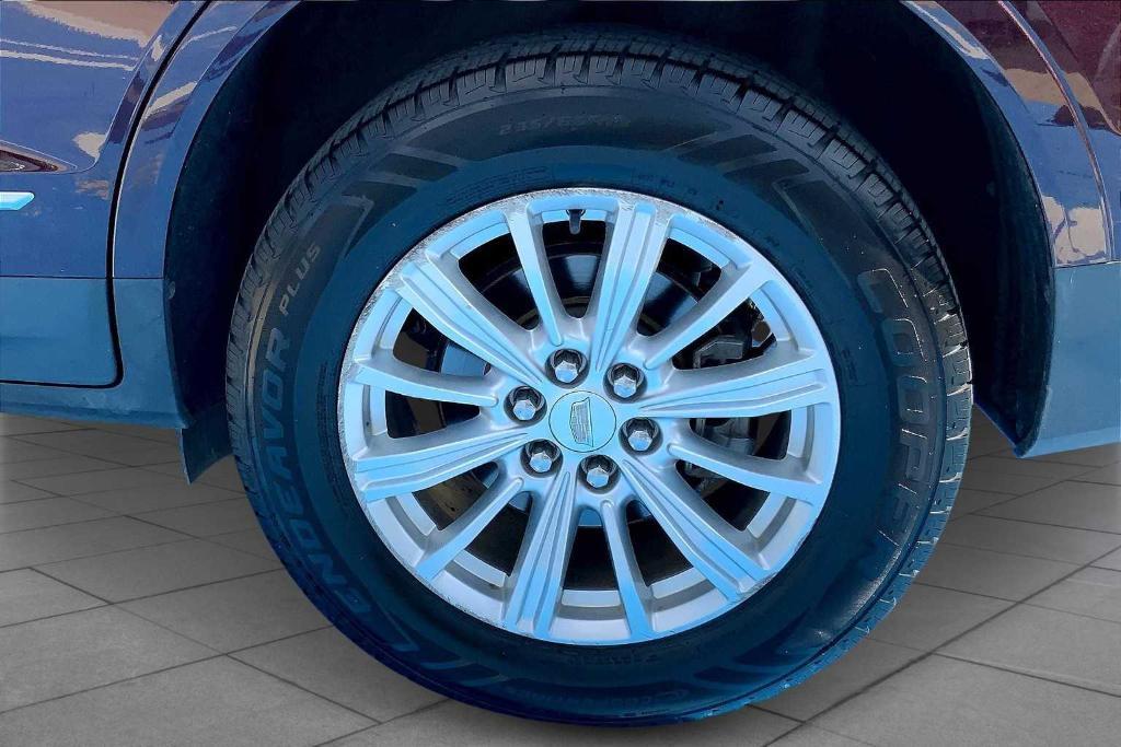 used 2018 Cadillac XT5 car, priced at $13,577