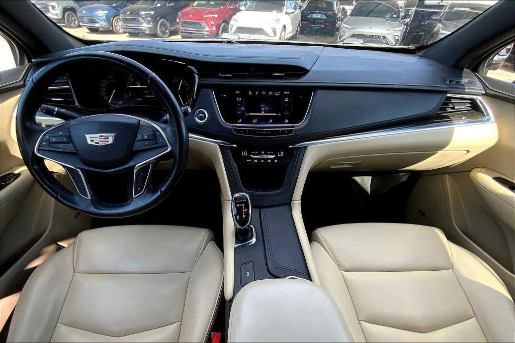 used 2018 Cadillac XT5 car, priced at $13,577
