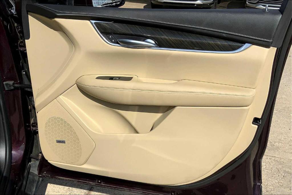 used 2018 Cadillac XT5 car, priced at $13,577