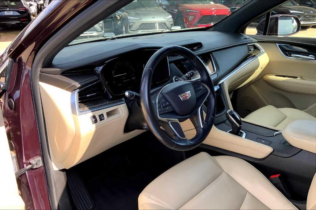 used 2018 Cadillac XT5 car, priced at $13,577