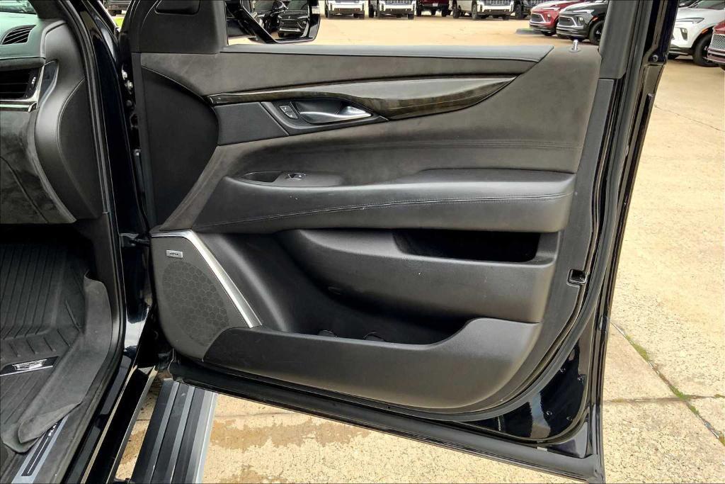 used 2017 Cadillac Escalade car, priced at $25,957