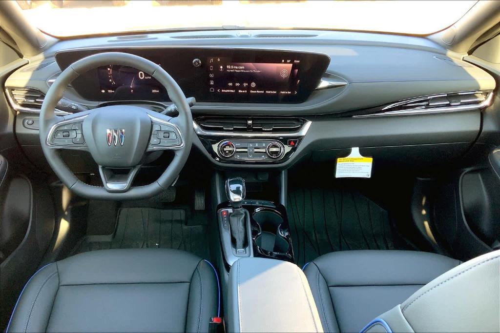 new 2025 Buick Envista car, priced at $28,870