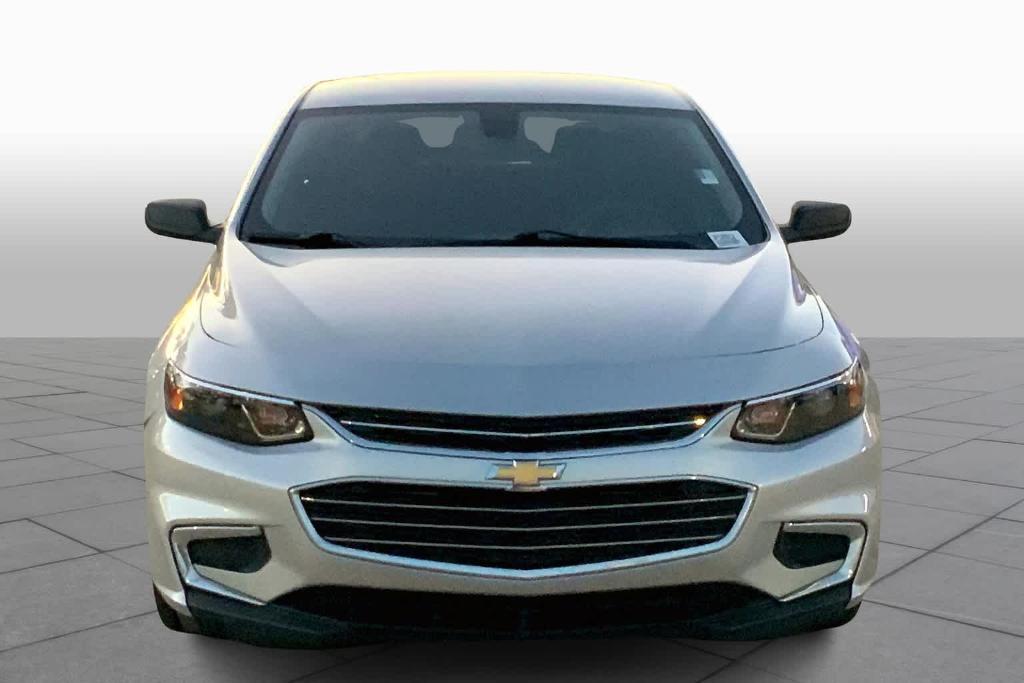 used 2018 Chevrolet Malibu car, priced at $16,487