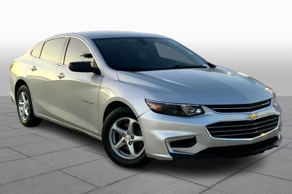 used 2018 Chevrolet Malibu car, priced at $16,487