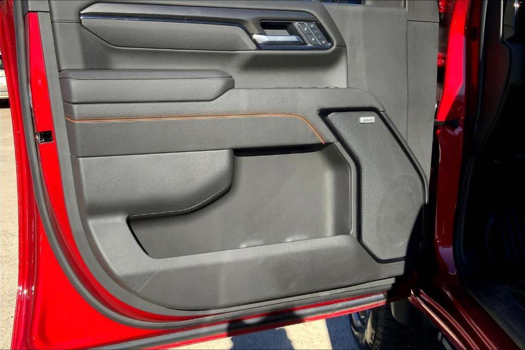 used 2025 GMC Sierra 2500 car, priced at $78,797