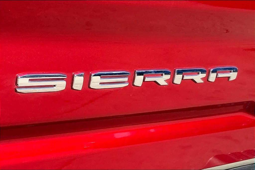 used 2025 GMC Sierra 2500 car, priced at $78,797