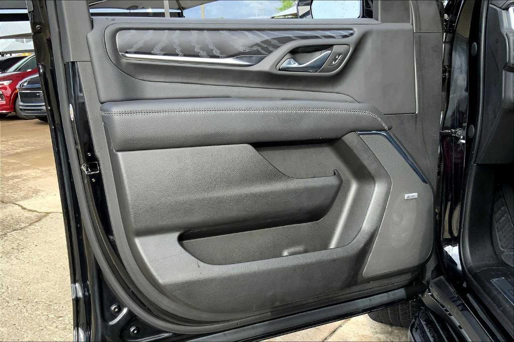 used 2023 GMC Yukon car, priced at $69,433