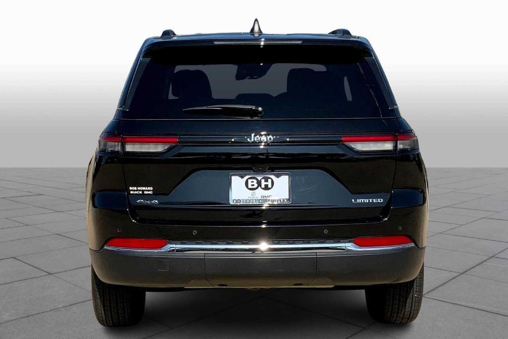 used 2024 Jeep Grand Cherokee car, priced at $40,577