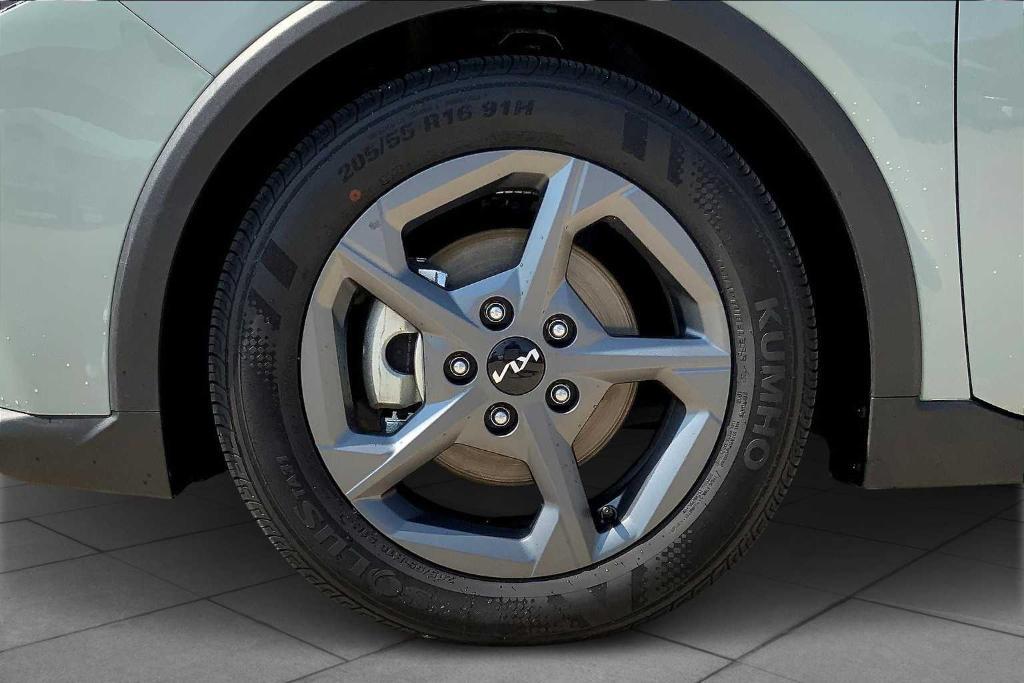 used 2025 Kia K4 car, priced at $18,493