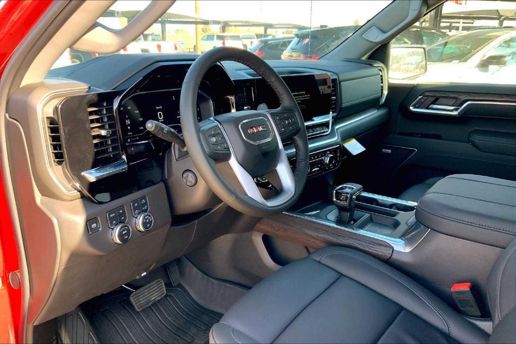 new 2025 GMC Sierra 1500 car, priced at $56,370