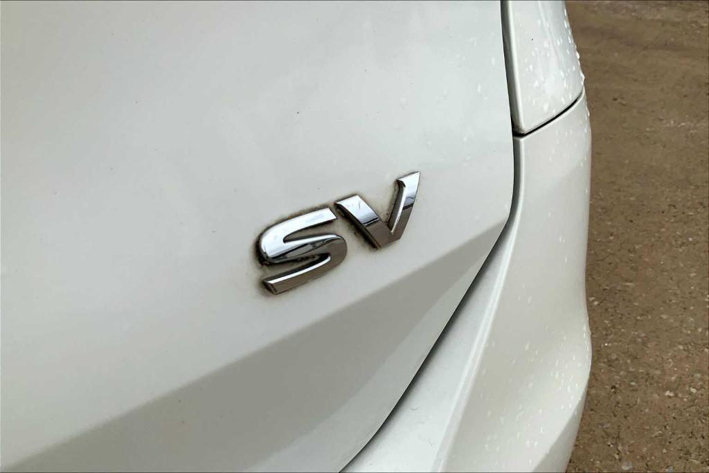 used 2016 Nissan Rogue car, priced at $11,908
