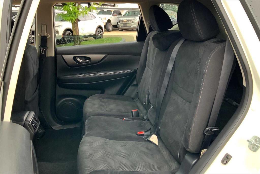 used 2016 Nissan Rogue car, priced at $11,908