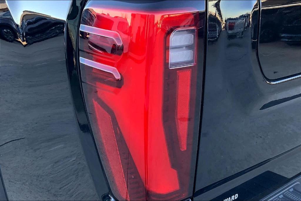 new 2024 GMC Sierra 2500 car, priced at $81,795