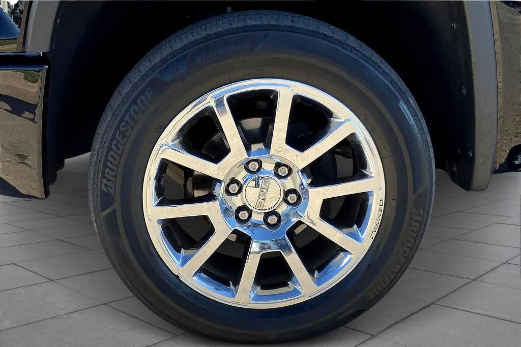 used 2014 GMC Sierra 1500 car, priced at $20,855