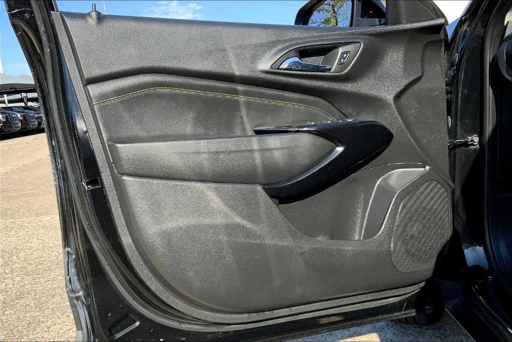 used 2024 Chevrolet Trax car, priced at $19,602