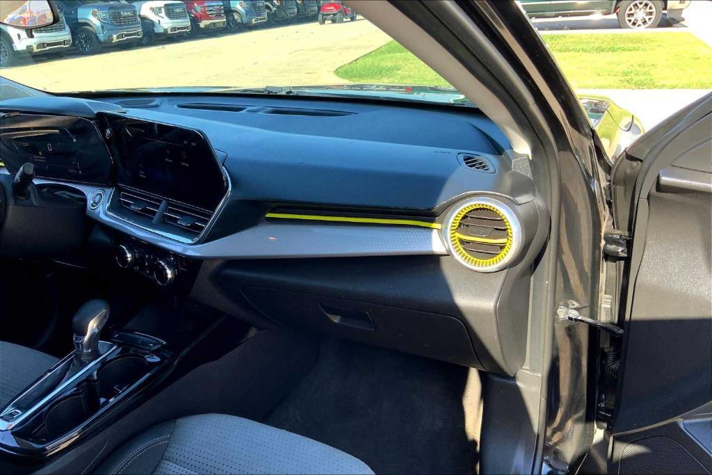 used 2024 Chevrolet Trax car, priced at $19,602