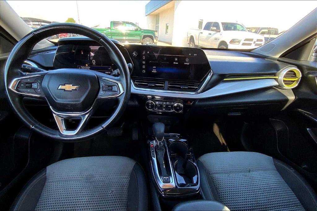 used 2024 Chevrolet Trax car, priced at $19,602
