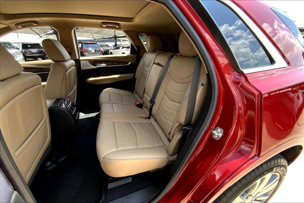 used 2024 Cadillac XT5 car, priced at $43,531