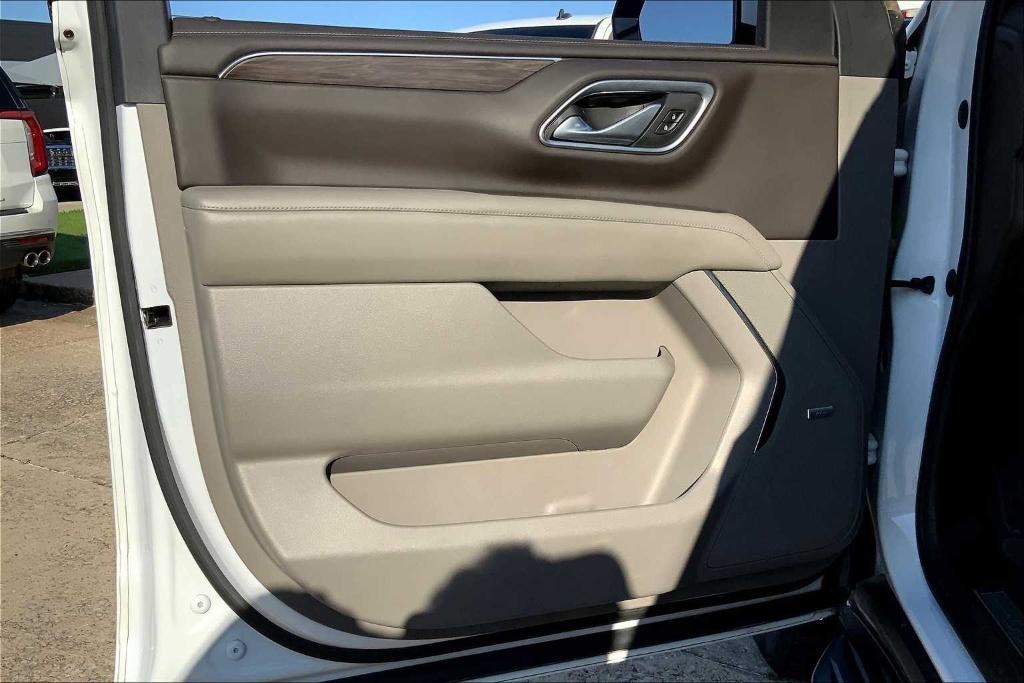 used 2021 Chevrolet Suburban car, priced at $35,728