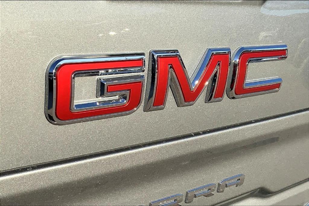 new 2025 GMC Sierra 1500 car, priced at $69,795