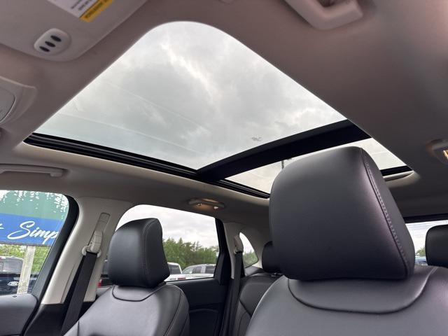 used 2022 Ford Edge car, priced at $27,246