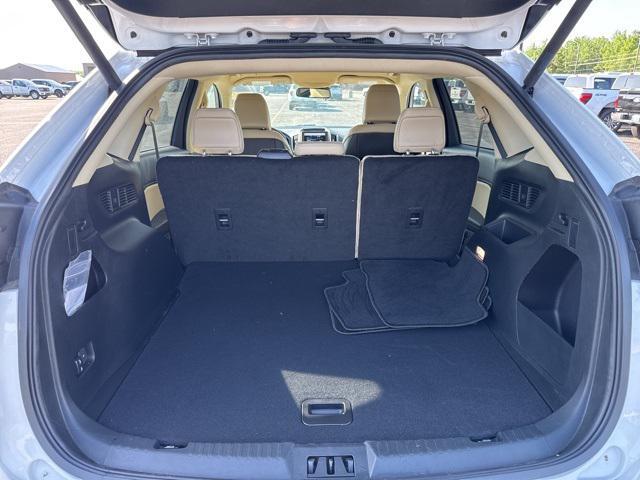 used 2023 Ford Edge car, priced at $30,128