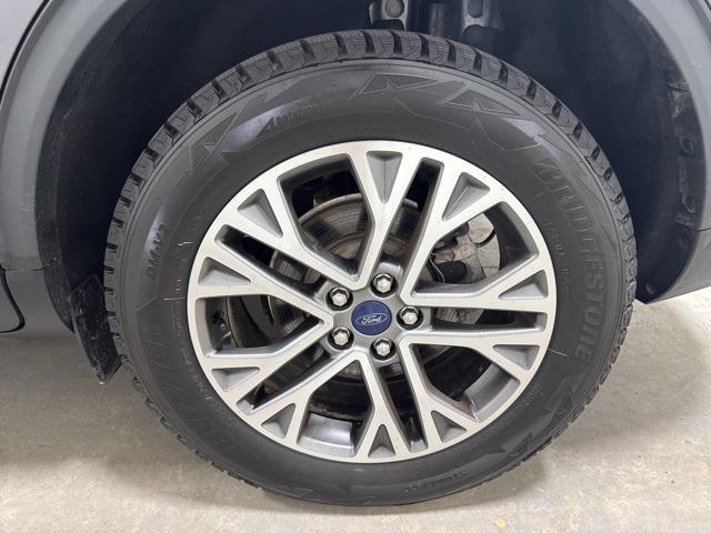 used 2022 Ford Escape car, priced at $21,952