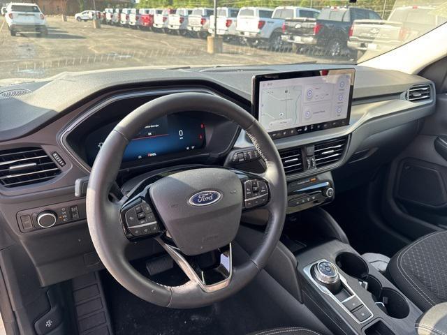 used 2023 Ford Escape car, priced at $25,872