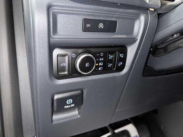 new 2025 Ford F-150 car, priced at $57,914