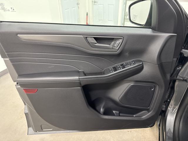 new 2025 Ford Escape car, priced at $32,367