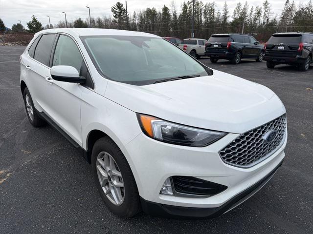 used 2024 Ford Edge car, priced at $27,458