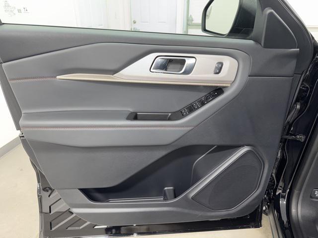 new 2025 Ford Explorer car, priced at $46,421