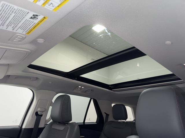 new 2025 Ford Explorer car, priced at $46,421