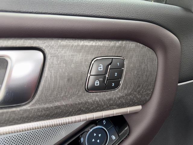 new 2025 Ford Explorer car, priced at $62,930
