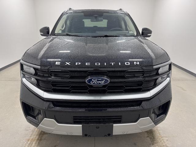 new 2025 Ford Expedition car, priced at $77,303