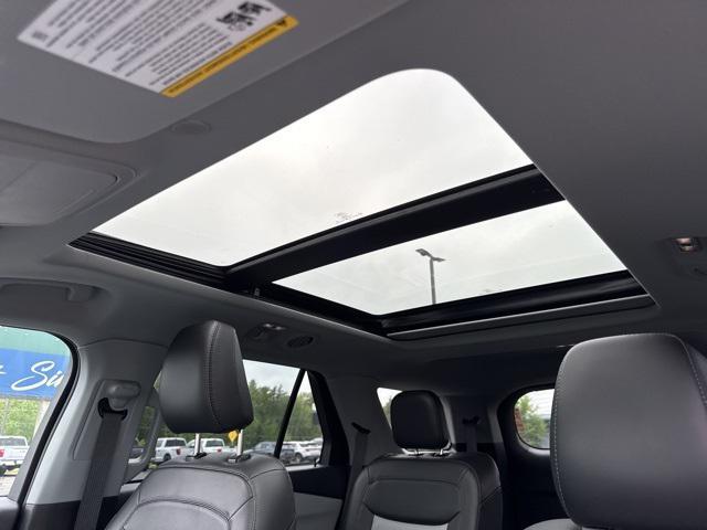 used 2023 Ford Explorer car, priced at $37,752