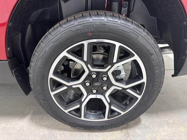 new 2025 Ford Maverick car, priced at $37,993