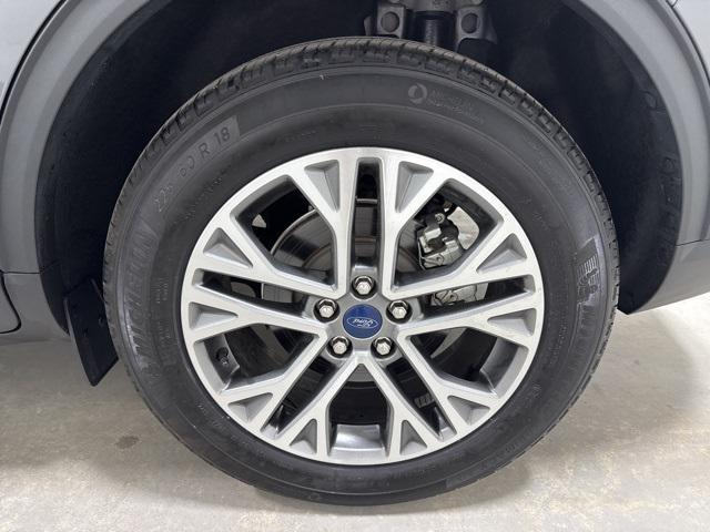 used 2022 Ford Escape car, priced at $23,984