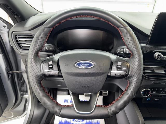 used 2023 Ford Escape car, priced at $25,991