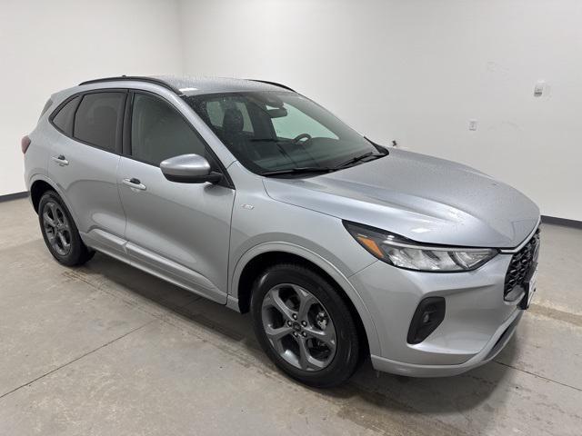 used 2023 Ford Escape car, priced at $25,991