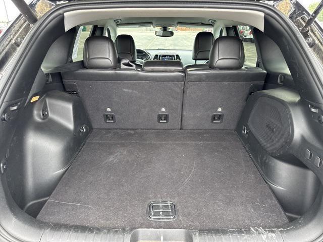 used 2020 Jeep Cherokee car, priced at $22,405
