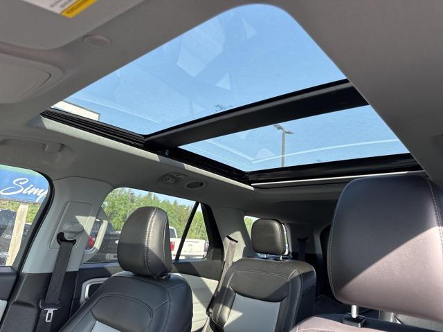 used 2023 Ford Explorer car, priced at $37,468